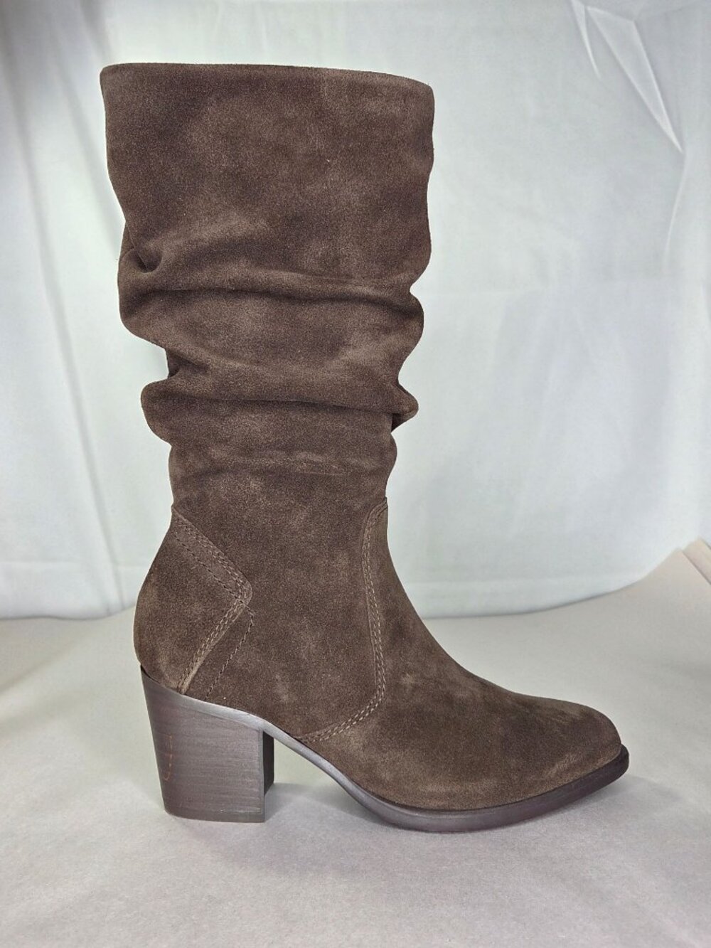 Earth Vine Narrow Calf Block Heel Boots - Dark Brown Suede, Size: 6 M